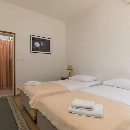 ゲストハウス Begovic ドゥブロブニク