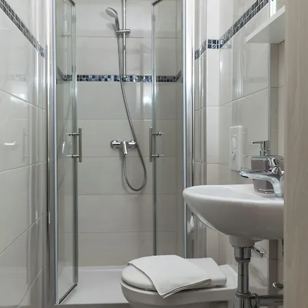 Begovic בית הארחה